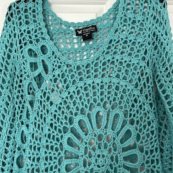 Papillon Long Bell Sleeves Crocheted Top, Asymmetrical Hem, … - Picture 1 of 4